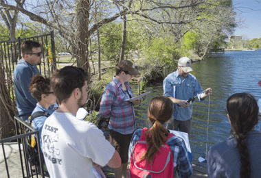Texas Stream Team: A Place for Citizen Scientists, Water Enthusiasts and River Rubberneckers
