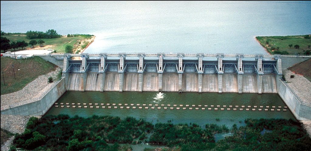 Aerial view of Proctor Lake and Dam on the Leon River in Comanche County, Texas. Source.